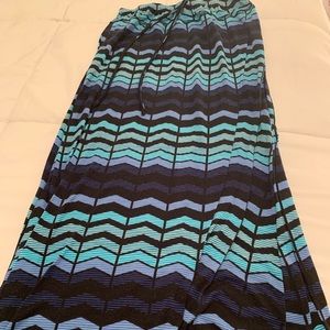 Long maxi skirt